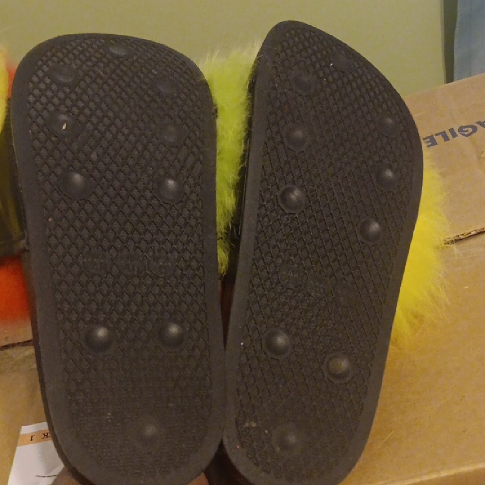 Colorful Furry Slippers - Picture 3 of 5